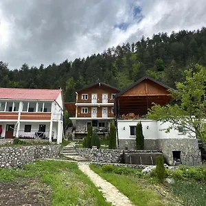 bujtina-brahim-selimaj.albaniahotels.org/